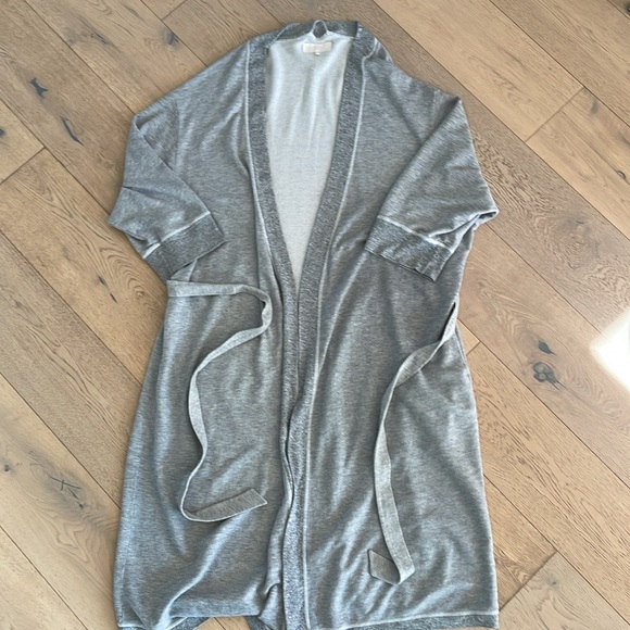 The Great | The Sweatshirt Robe - Picture 3 of 7